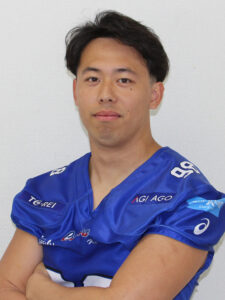 #23 LB 金田侑真